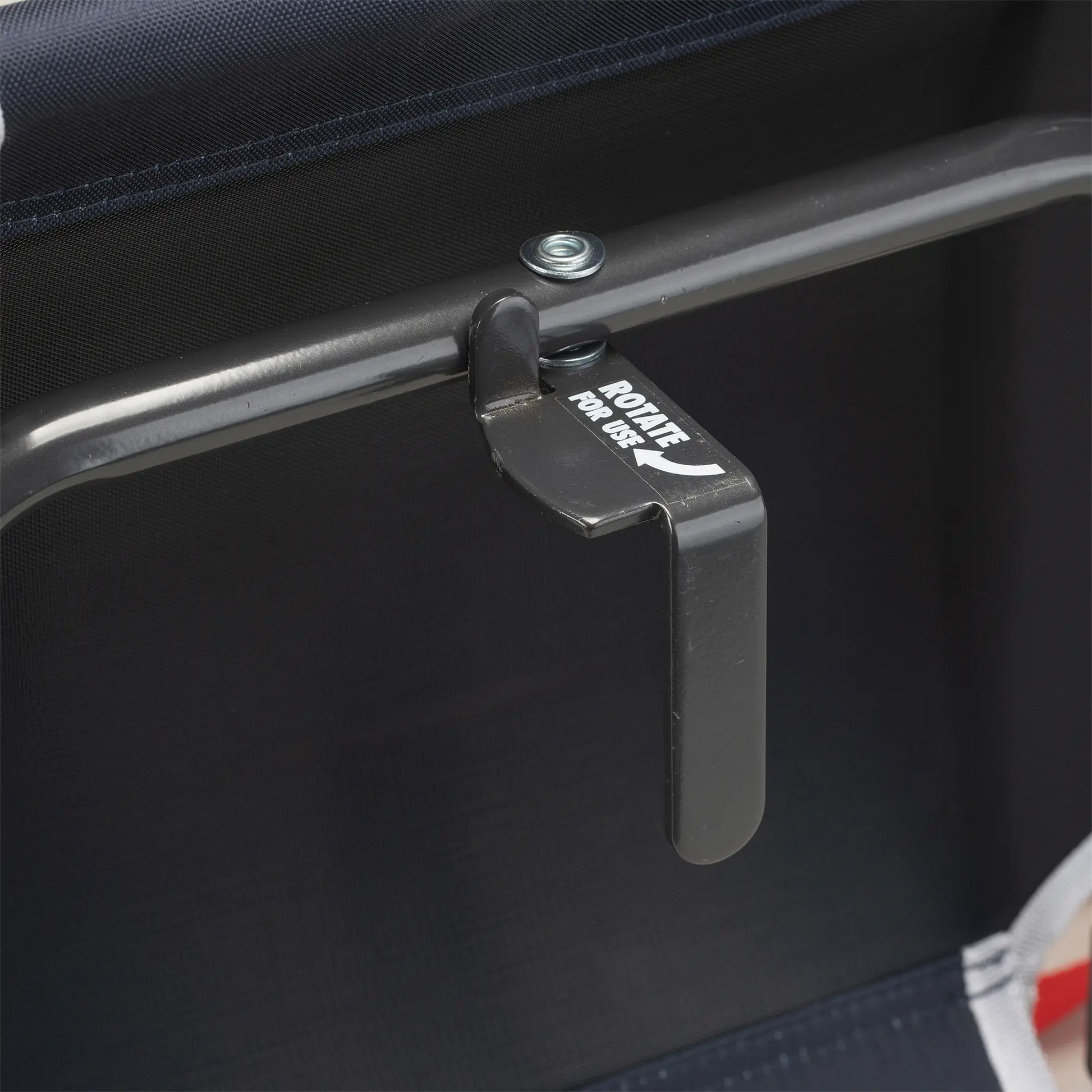 Big Comfort Stadium Chair™ with Armrests - Travel Edit