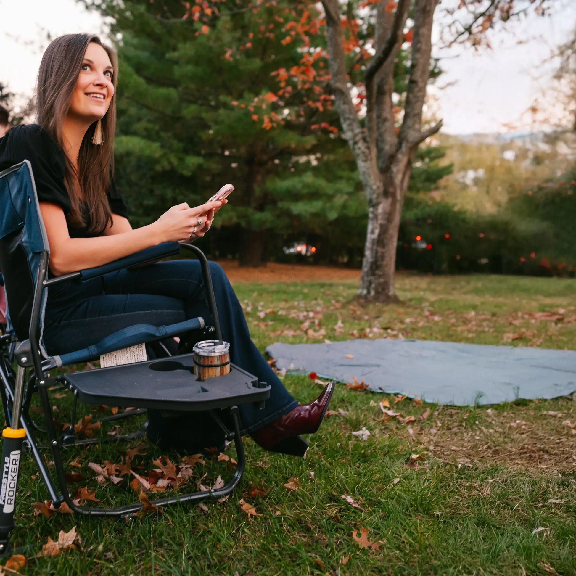 Freestyle Rocker™ with Side Table - Ready Routine