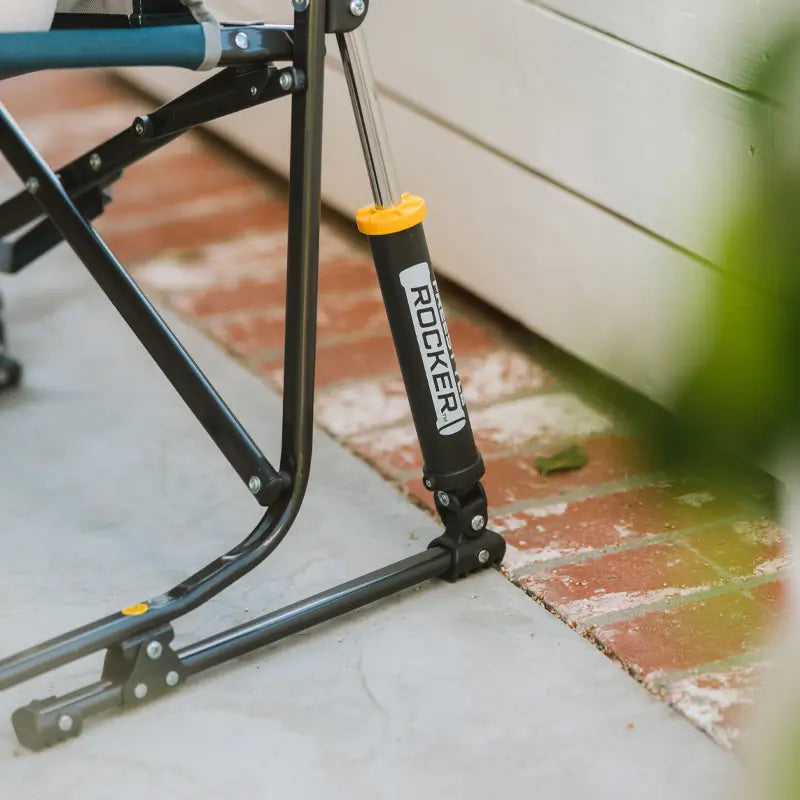 Freestyle Rocker™ with Side Table - Ready Routine